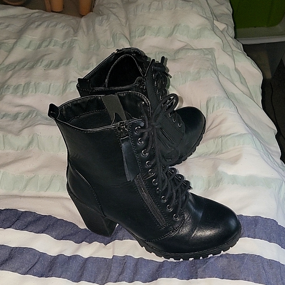 Black heel combat boot